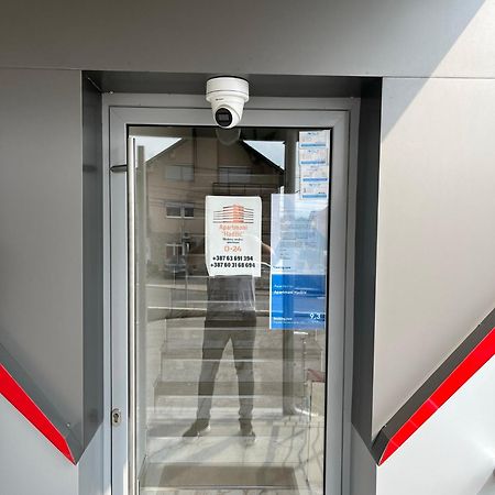 Apartmani Hadzic Zivinice エクステリア 写真