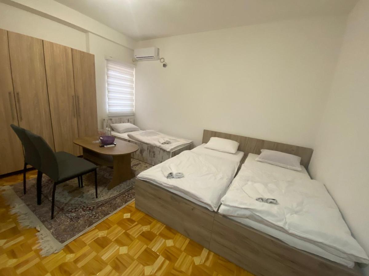 Apartmani Hadzic Zivinice エクステリア 写真
